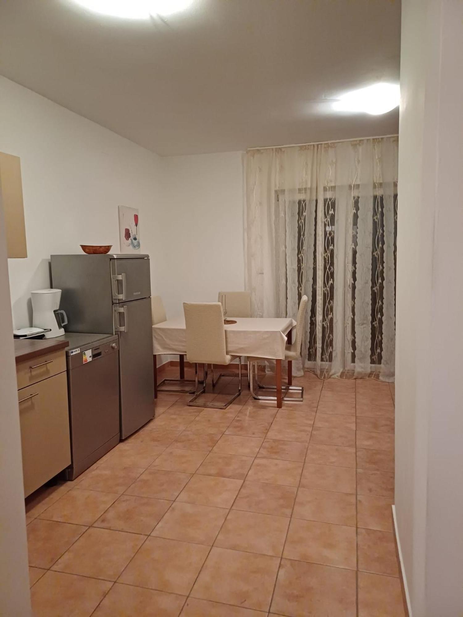 Apartmani Afrodita Crikvenica Esterno foto